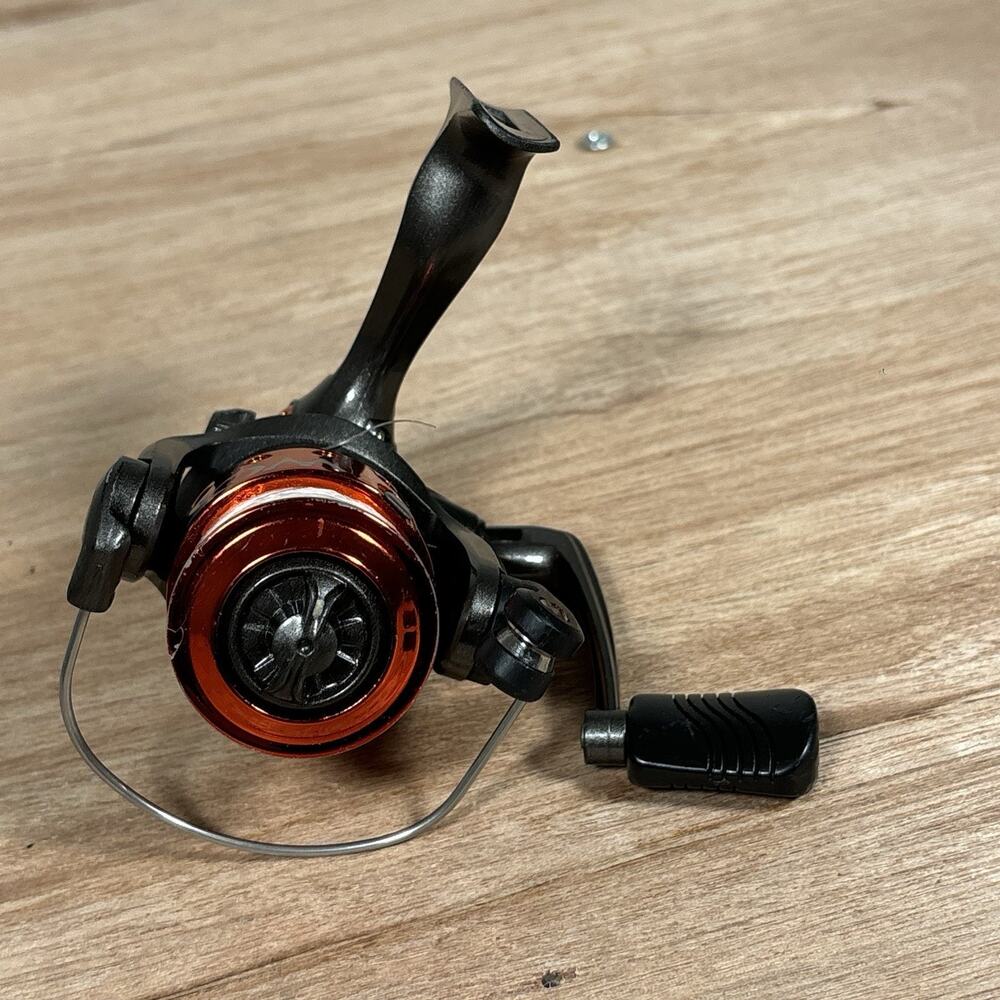 South Bend WG-120 Spinning Fishing Reel Ball Bearing 5.4:1 Gear Ratio Orange - Picture 7 of 7